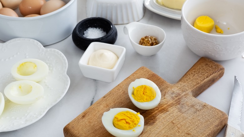 Deviled eggs ingredients