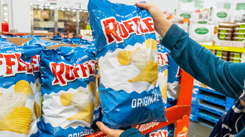 25 Most Popular Snacks In America Ranked Worst To Best 