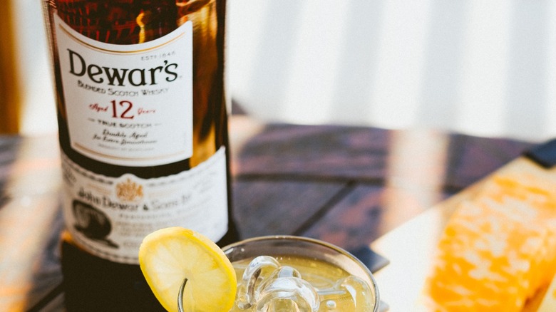 Dewar's 12-year with cocktail