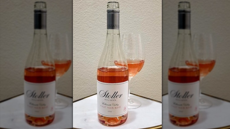 Stoller rosé wine