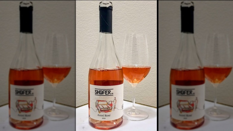 Shofer rosé wine