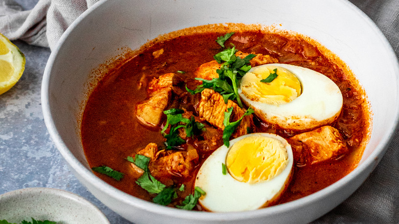 A bowl of Ethiopian doro wat