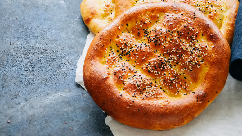 Turkish Ramazan pidesi