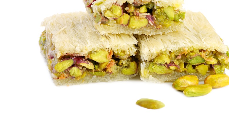 Ballourieh baklava with pistachios