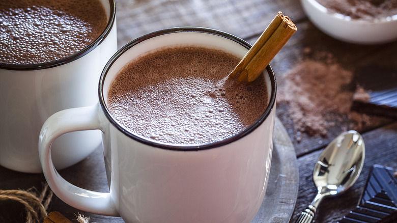 Drinking chocolate with cinnamon