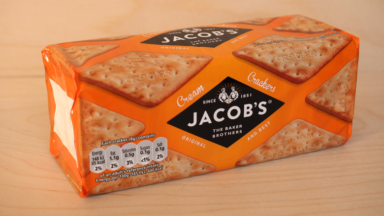 Pack of Jacob's cream crackers