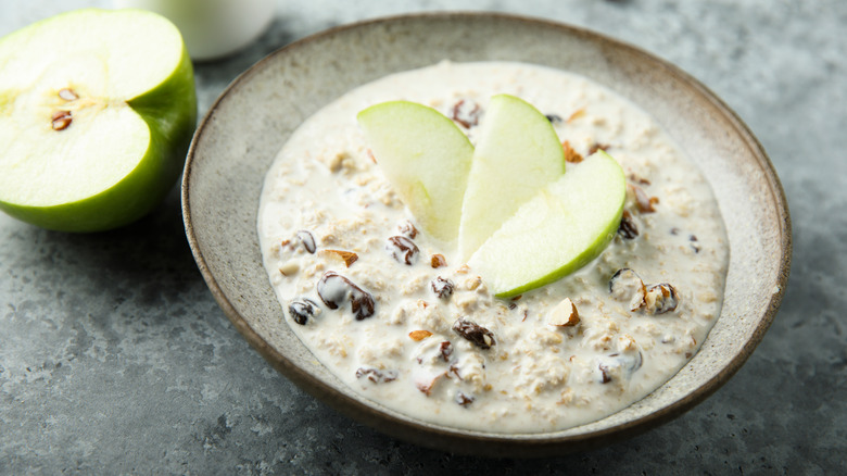 Overnight oats garnished with green apple