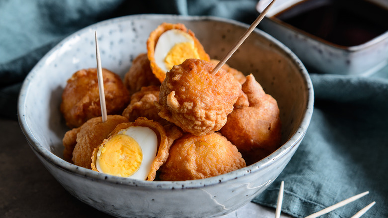 Kwek kwek quail eggs in bowl