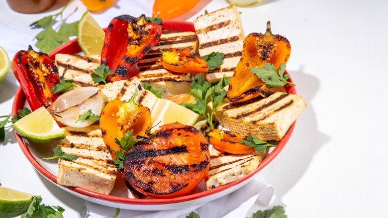 grilled tofu and tomatoes