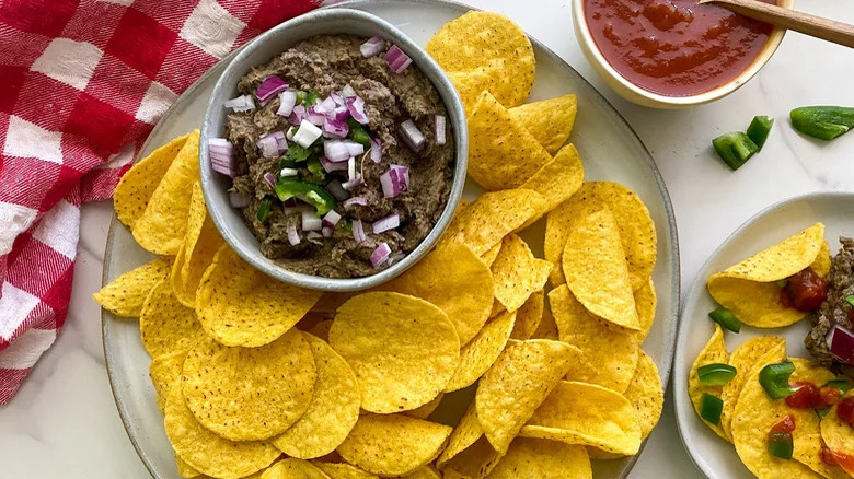 Spicy black bean dip bowl