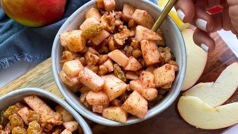 apple charoset in bowl