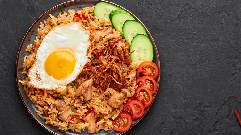 Rice and egg on gray plate 