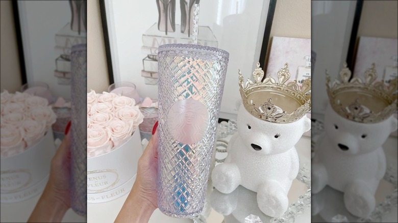 handheld Starbucks crystal unicorn cup