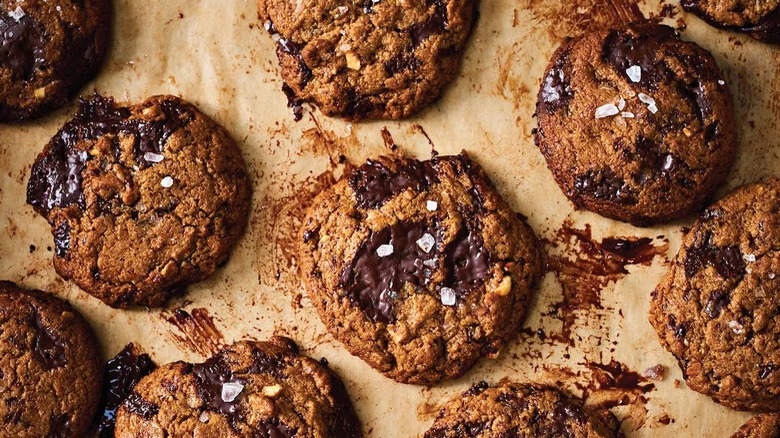 chocolate and tahini cookies