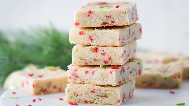 shortbread with sprinkles 