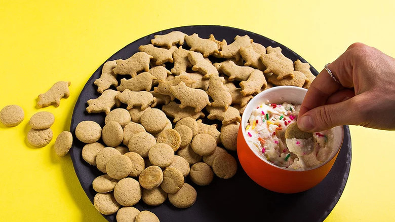 homemade dunkaroos with icing