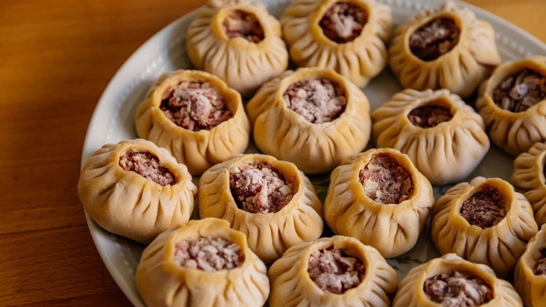 Plate of meat-filled buuz