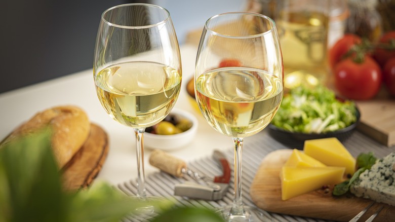 Two glasses with white wine