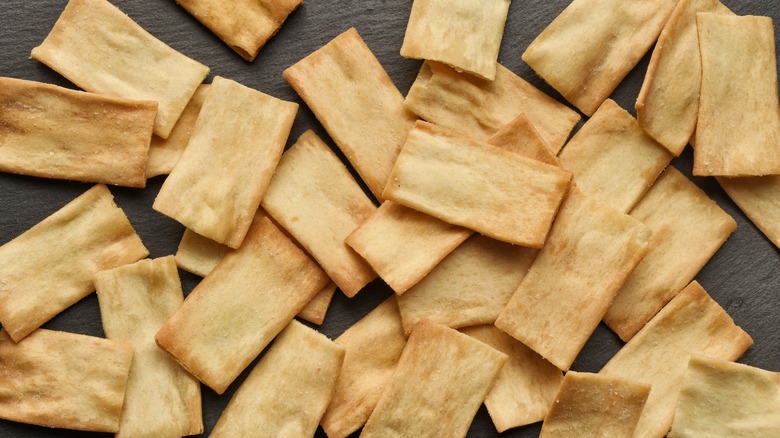 Pita chips on table