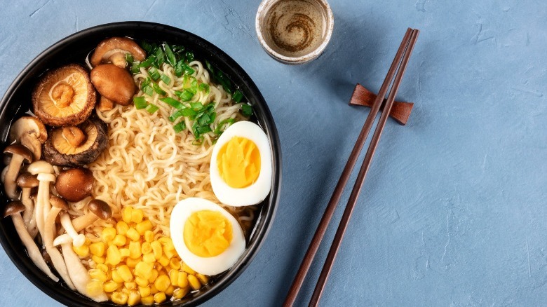 mushroom ramen