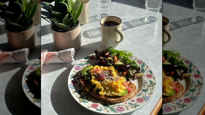 avocado toast with salad