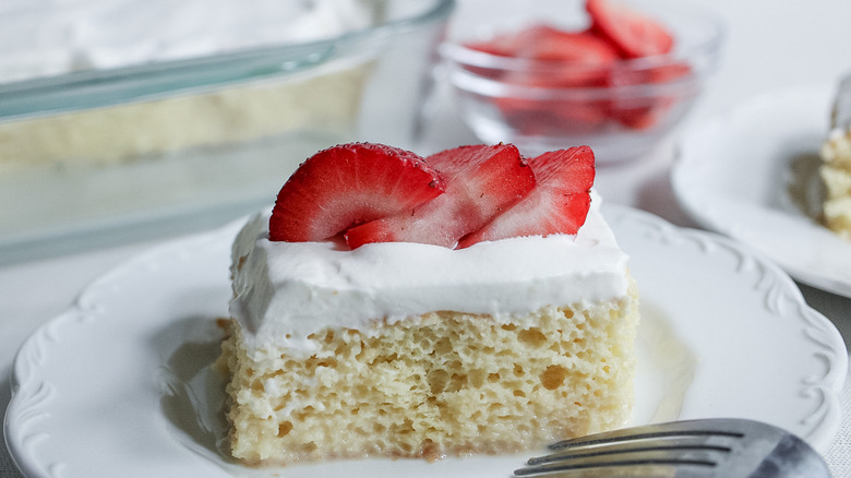 tres leches cake slice