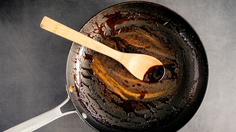 Balsamic reduction in pan