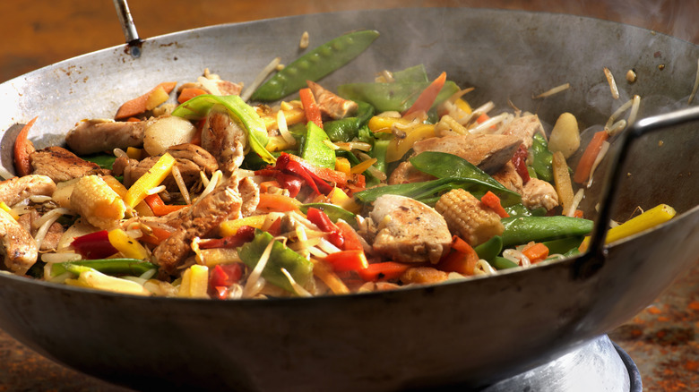 Stir-fry cooking in wok