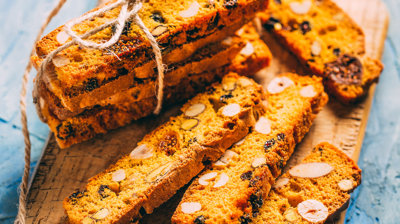 Biscotti with nuts and fruit