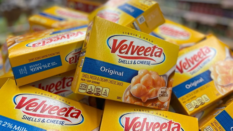 Velveeta macaroni and cheese