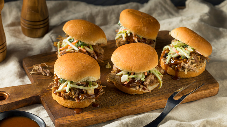 Pulled pork sliders