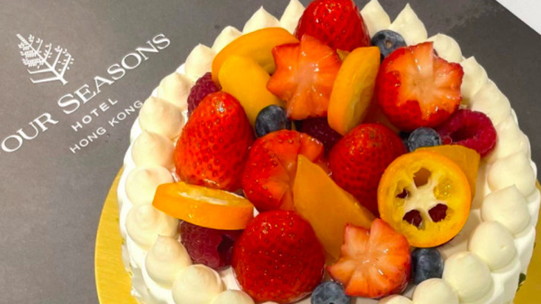 Four Seasons Hotel fruit cake