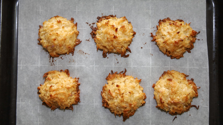 Coconut macaroons on baking pan