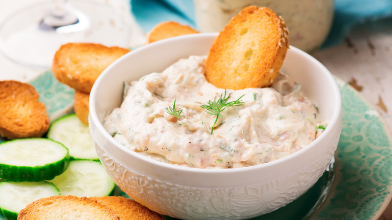 Smoked trout dip with bagel chips