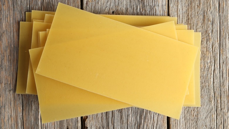 Lasagne sheets on wooden table