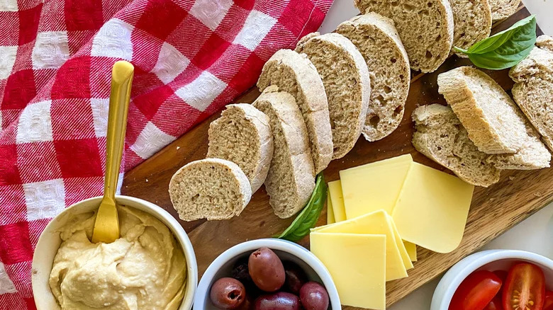 Cocktail Party Rye Bread