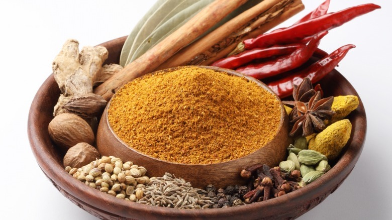 Curry masala powder and ingredients