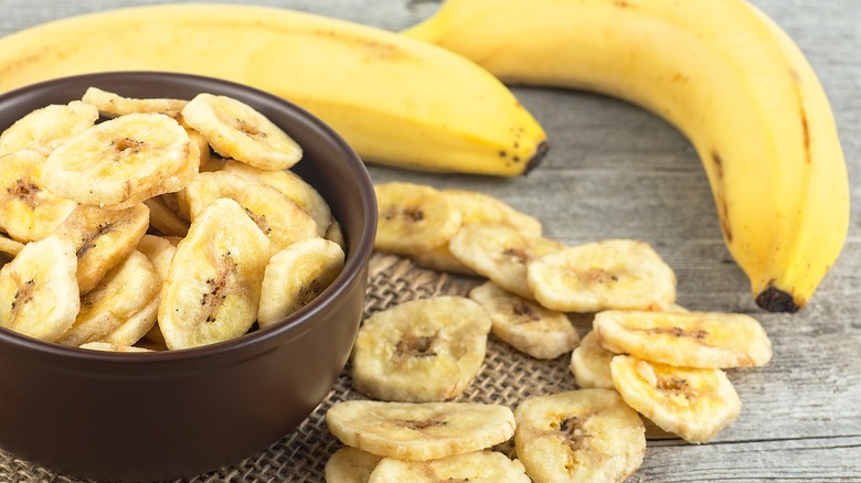 banana chips next to bananas