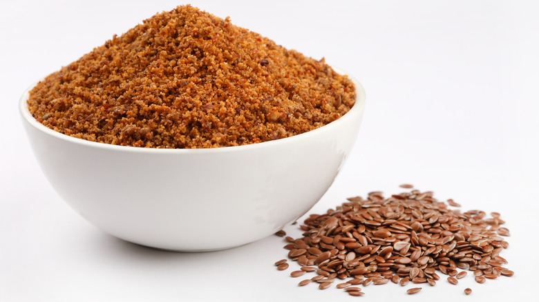 flax meal and flaxseeds