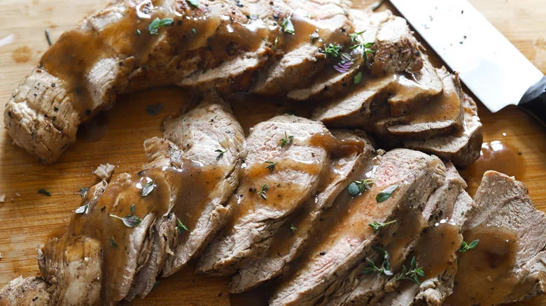 slice pork tenderloin and gravy