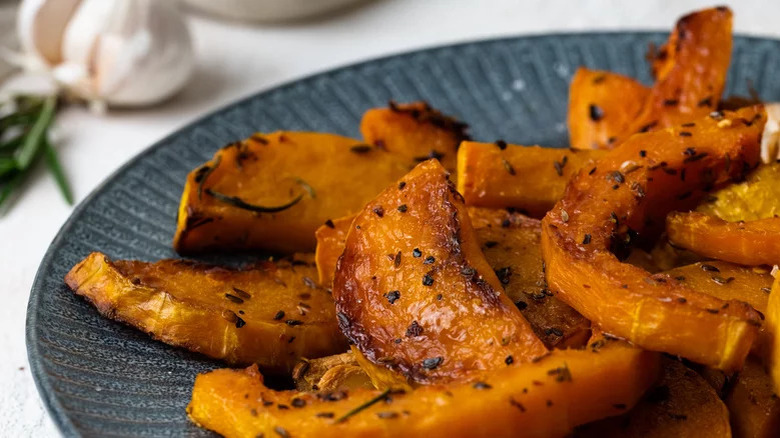 sliced butternut squash on plate