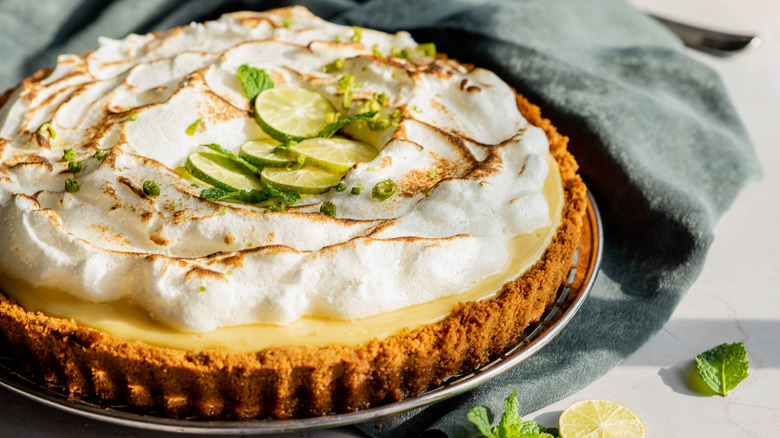 whole key lime pie 