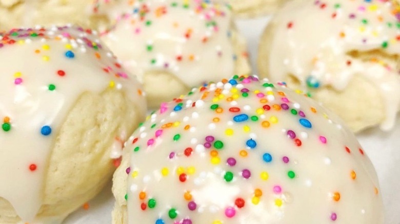 Italian anisette cookies with sprinkles