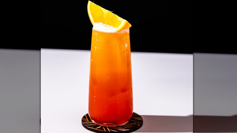 Campari garibaldi cocktail