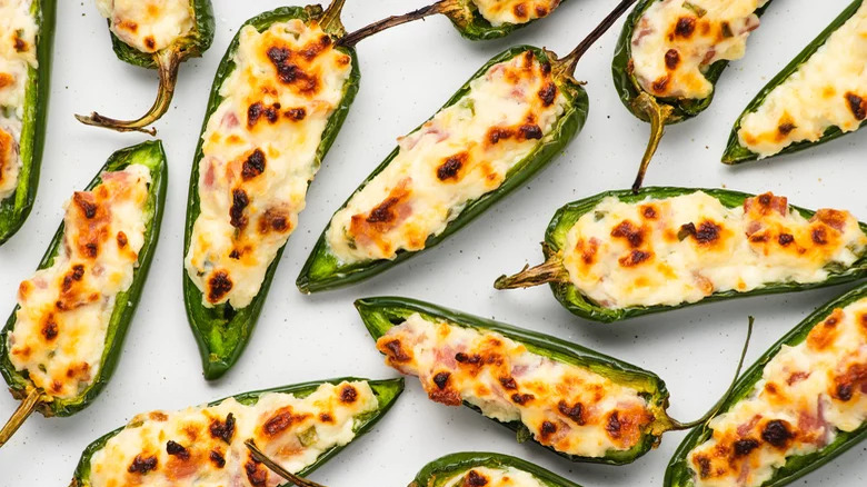 closeup of broiled jalapeño poppers