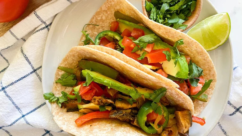 portobello fajitas on plate