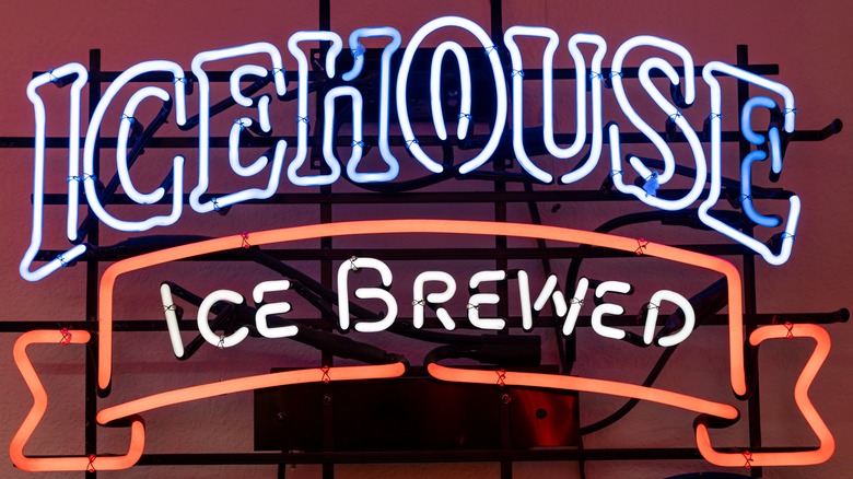 Icehouse beer neon sign
