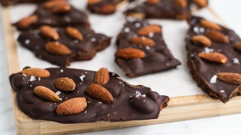 Almond chocolate bark