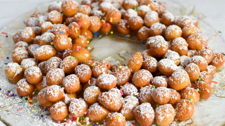 Italian struffoli wreath