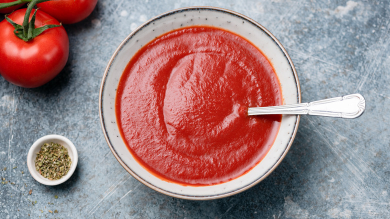 tomato passata mixer